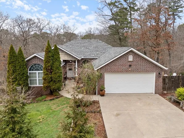16 Kendal Dr, Bella Vista, AR 72714