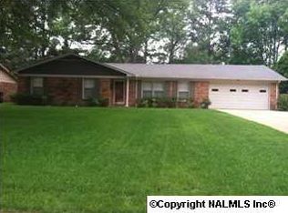 1307 19th Ave SW, Decatur, AL 35601