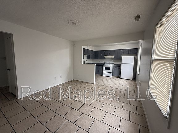 2nd image of 1551 James Patrick Ln #8