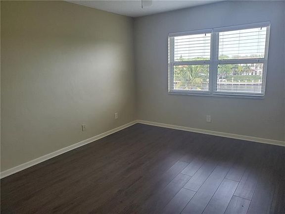 3rd image of 230 N Federal Hwy APT 402