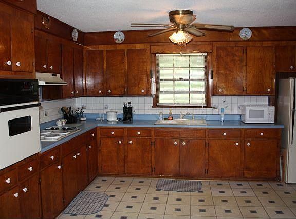 5th image of 114 Arrowood Dr