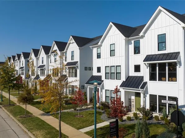 16543 Yellowwood Dr #66-302, Chesterfield, MO 63017