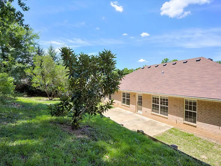 4557 Country Glen Cir — Photo 6