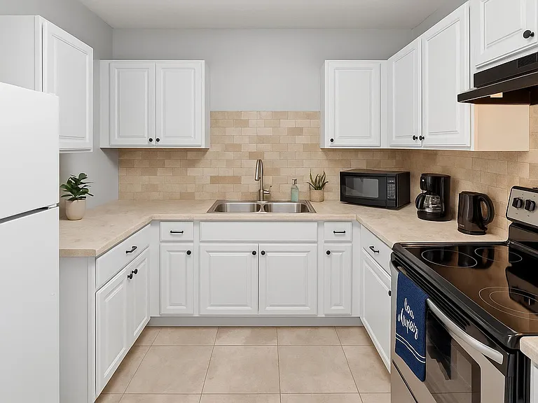 Fully equipped kitchen for everyday convenience
Enjoy a clean, modern kitchen with plenty of space to cook, store groceri