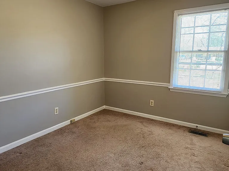 1412 Rock Dr — Photo 12