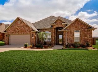 1260 Sundowner Ranch Ave, Prairie Grove, AR 72753