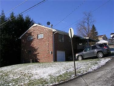 2nd image of 805 Alturia St