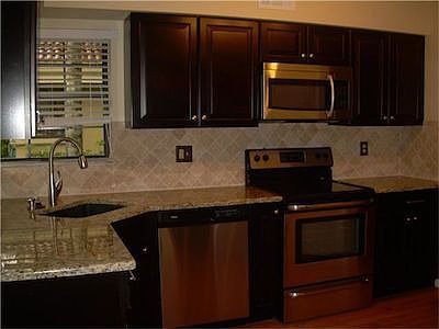 2nd image of 2504 Aspen Way #2504