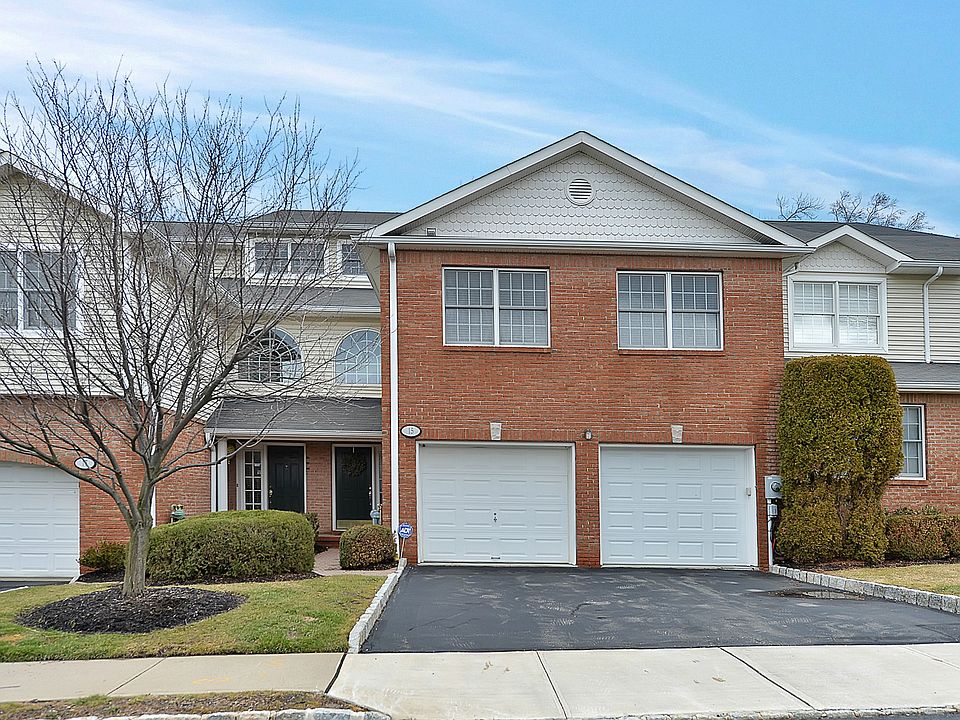 1st image of 15 Waldeck Ct #19