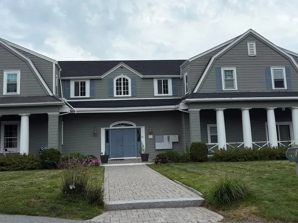 16 Magnolia Ave, 16 Magnolia Ave APT 12, Gloucester, MA 01930