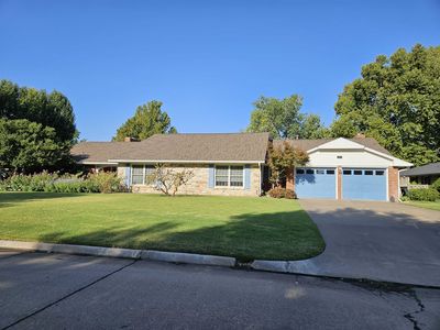 912 Brookside Dr, Enid, OK, 73703