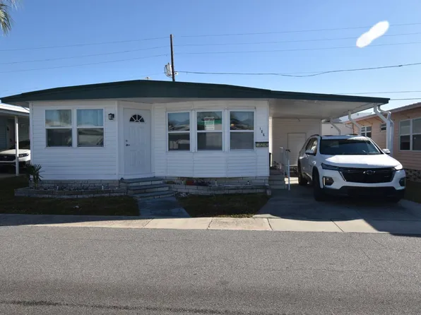 125 Redwood Ln, Largo, FL 33770