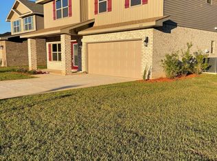 223 Baycliff Dr, Crestview, FL 32536