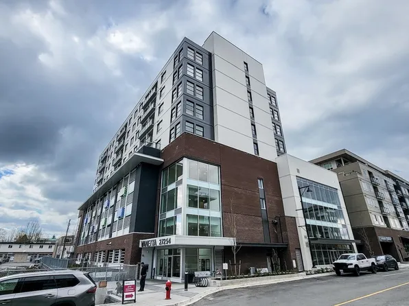 27254 Aldergrove Town Centre Dr #711, Langley, BC V4W 0E5