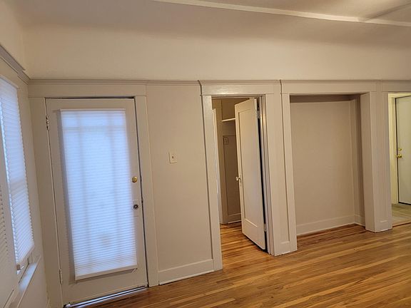 4th image of 2611 E 4th St #1-13