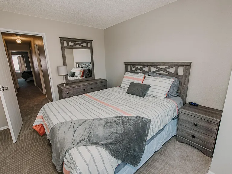 433 Wright St #204 — Photo 4