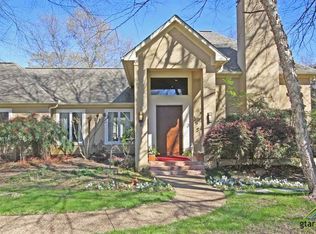 1920 Stonegate Valley Dr, Tyler, TX 75703