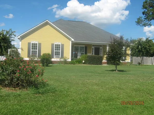 17 Pearl St, Moultrie, GA 31788