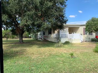 2240 S Bentsen Palm Dr TRLR 70, Palmview, TX 78572