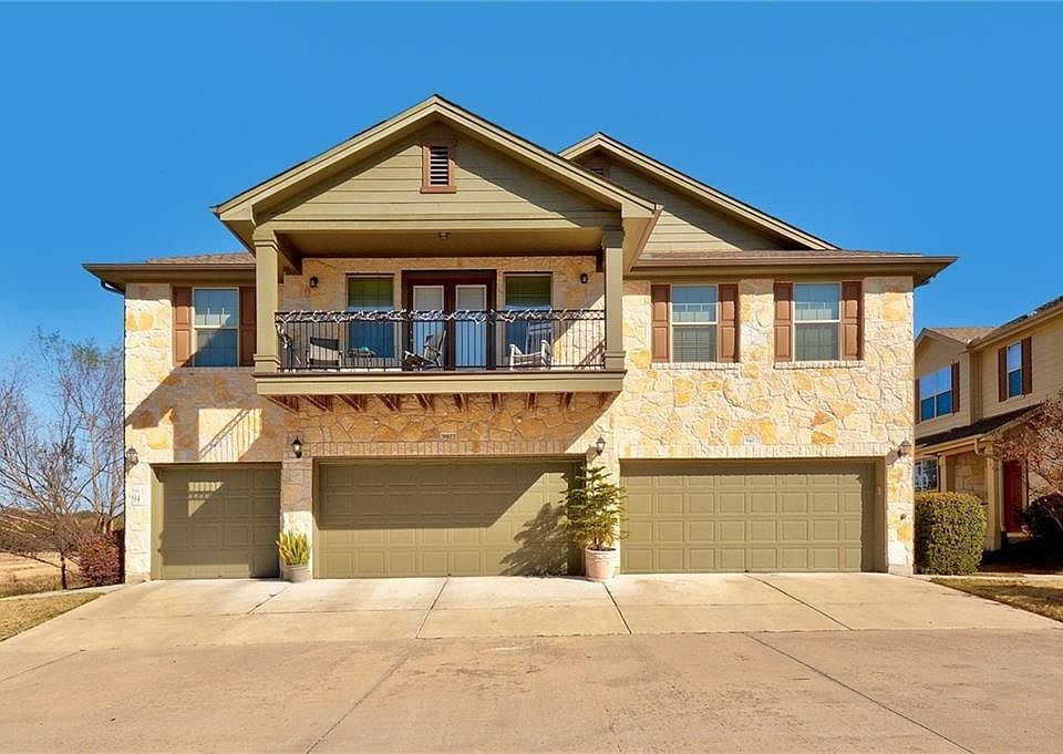 1st image of 9201 1/2 Brodie Ln