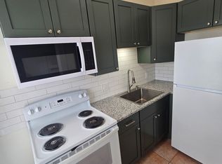 519 Highland Ave APT 304, New Castle, PA 16101