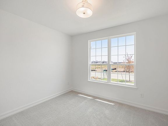 5th image of 1453 Corleone Ln
