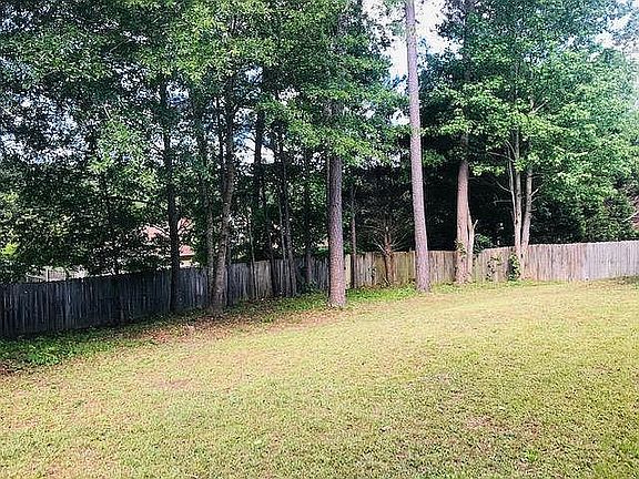 5th image of 8165 Mahogany Ln