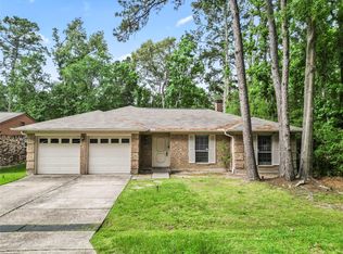 1 E Woodtimber Ct, Spring, TX 77381