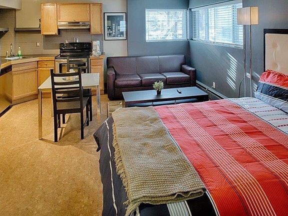 4th image of 1018 Memorial Dr NW #103