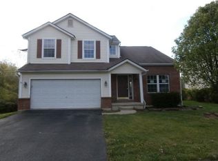 4071 Walnut Crossing Dr, Groveport, OH 43125
