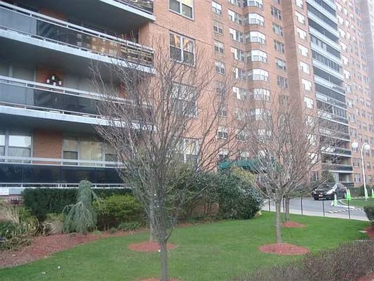 Sold by Benjamin Realty Since 1980 | media 3