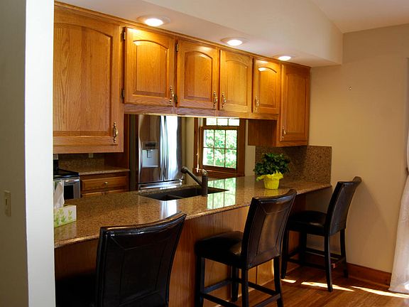 4th image of 2335 Pheasant Ct SE #11