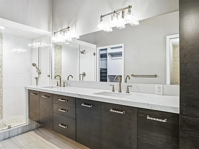 5615 Sherborn Dr #201 — Photo 20