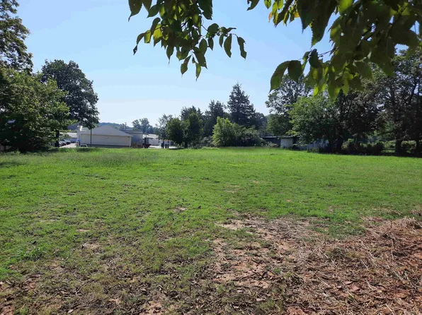 (undisclosed Address), Mountain View, AR 72560