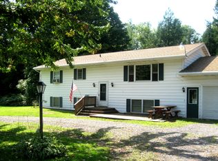 10321 Short Cut Rd, Weedsport, NY 13166