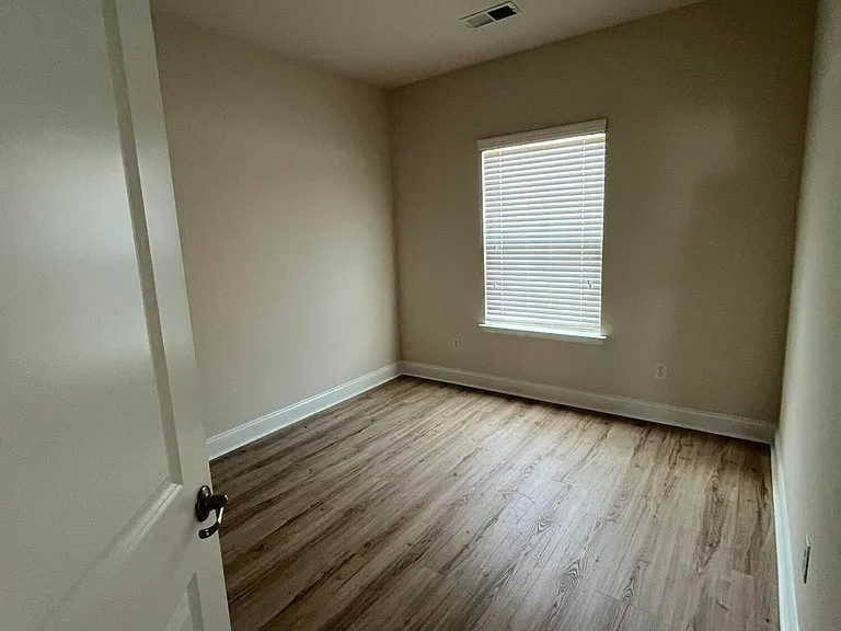 2128 Whitesmith Dr — Photo 27