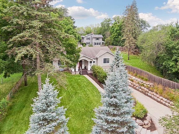 2nd image of 5112 Willow Ln