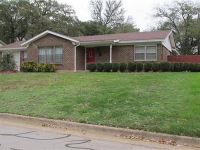 609 Cannon Dr, Euless, TX, 76040