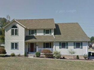 965 W Martin Ave, Amherst, OH 44001