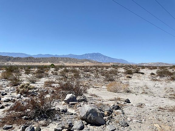 5th image of 1 Rudderow Ln