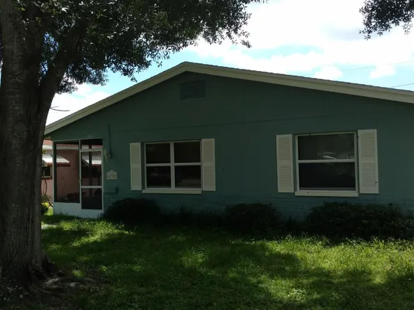 632 89th Ave N, Saint Petersburg, FL 33702