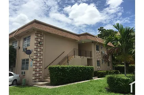257 S Royal Poinciana Blvd #102 Photo 1