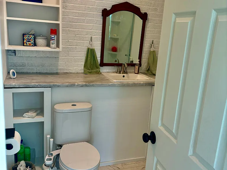 4225 Heutte Dr — Photo 10