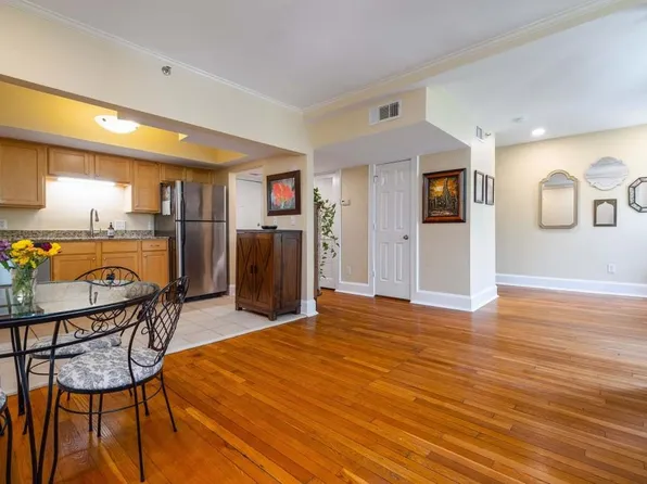 2855 Peachtree Rd #310, Atlanta, GA 30305