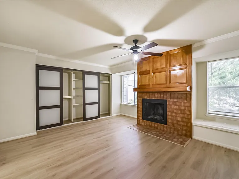 5917 Fairdale Ln #10 — Photo 39
