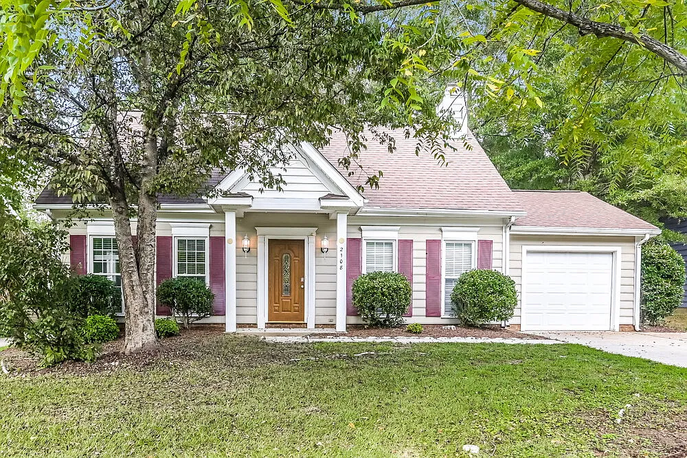 3 bed, 2.5 bath, 1496 sqft, $2,005 — Photo 1