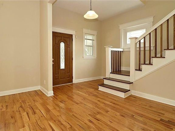 3rd image of 3919 Wyandotte St