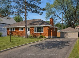 45 Epworth Ave, Ottawa, ON K2G2L8