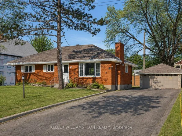 45 Epworth Ave, Ottawa, ON K2G 2L8