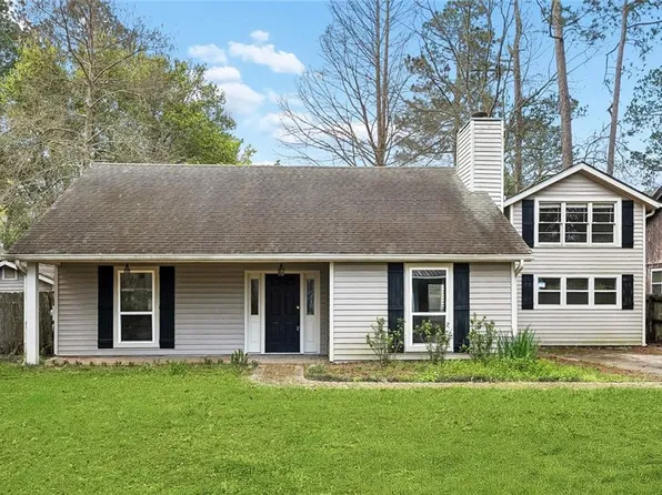 1446 Joan St, Mandeville, LA 70448